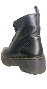 Bototos Laura Cuero Negro