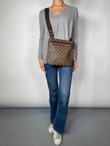 Bandolera Cuero Monogram