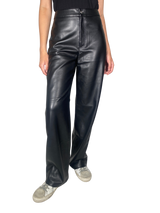 Pantalón Arecto Cuero Vegano