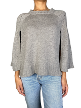 Sweater Gris Aplicaciones