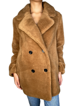 Abrigo Piel Sintética