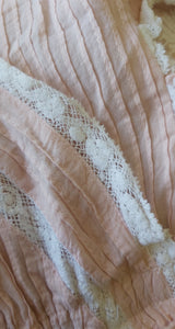 Vestido Vuelos Macramé Rosa Love Shack Fancy