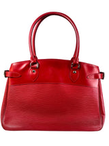 Cartera Passy GM in Red Epi Leather