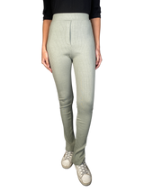 Pantalón Rib Verde Grisacéo
