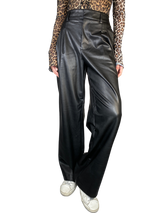 Pantalón Cuero Vegano