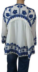 Chaqueta Ligera Blanca con Bordado Azul