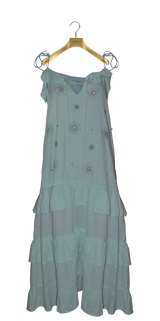 Vestido con aplicación (5173399912583)