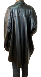 Camisa EcoCuero Negro Cinturón