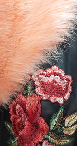 Biker Piel Negra Bordada