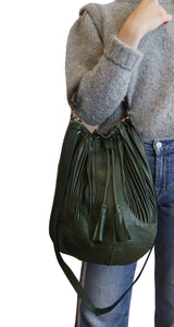 Cartera Pleats