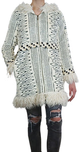 Abrigo Strawberry Fields