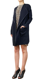 Abrigo Negro Abierto