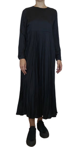 Vestido plizado negro