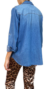 Blusa Denim Tachas