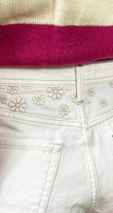 Shorts Flores Bordadas