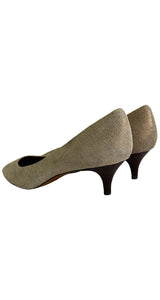 Zapato en Punta Beige Satinado
