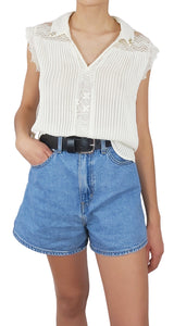 Blusa Alforzas Macramé