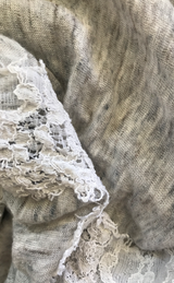 Polera Lino y Encaje