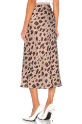 Falda de seda (5226086465671)