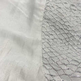 Polera con hilos metalizados