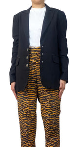 Blazer Negro Broches
