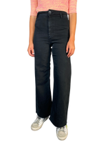 Jenas Negro The Marine Straight