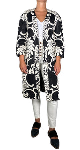 Kimono Blanco y Negro