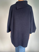 Sweater Cuello Asimétrico