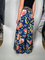 Pantalón Estampado Tachas