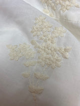 Blusa Blanca Bordada