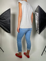 Blusa Gris Hombreras