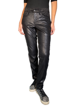 Pantalón Negro Gamuza Cierres