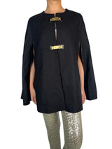 Capa Broches Dorados