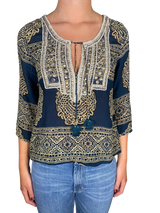 Blusa Estampada Tachas