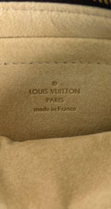 Cartera Pochette Milla MM Monogram