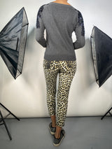 Sweater Gris Mostacillas