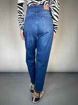 Jeans Mom