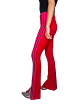 Pantalón Rojo Franjas Brillantes