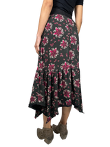 Falda Negra Estampada