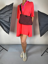 Cartera Rayas Burdeo Y Negro