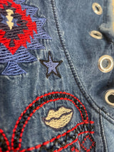 Blusa Denim Bordados