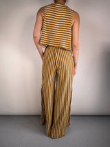 Set Top Y Pantalón Con Tajos