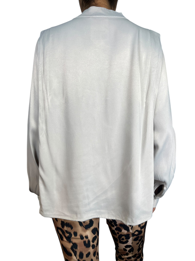 Blusa East