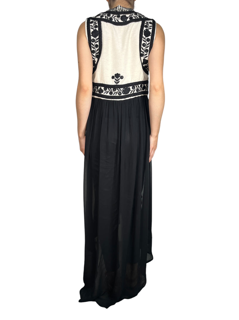 Kimono Bordado con Aplicaciones
