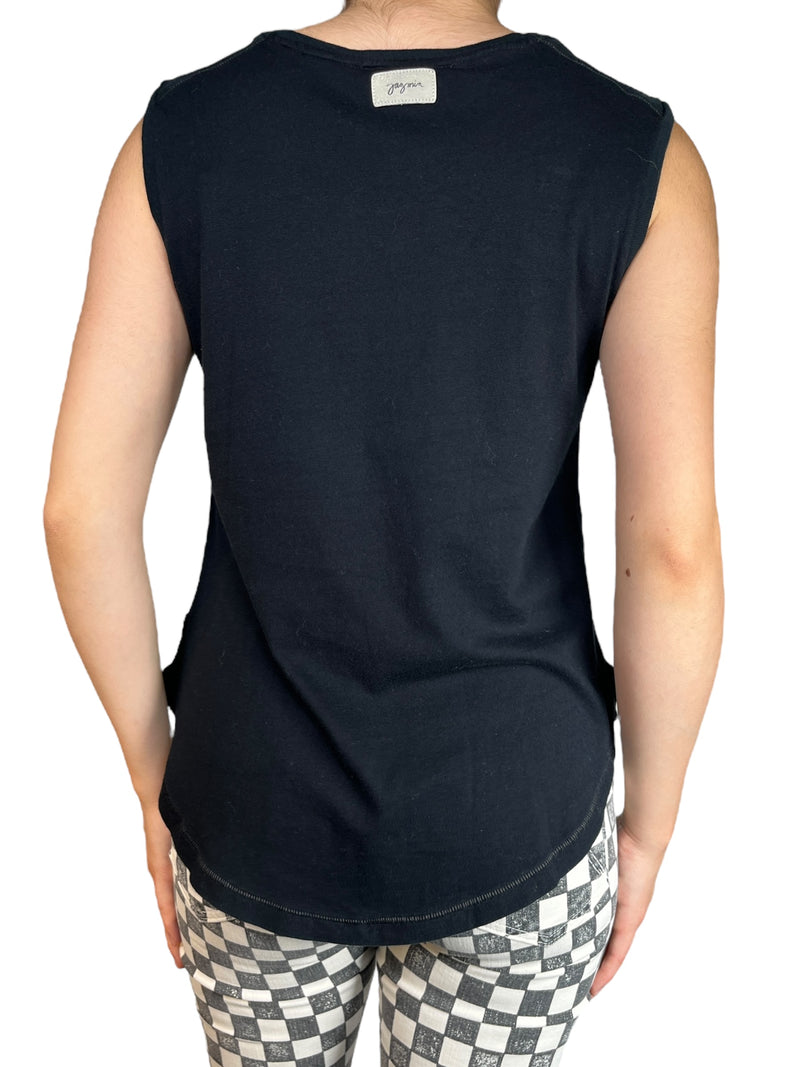 Polera Negra