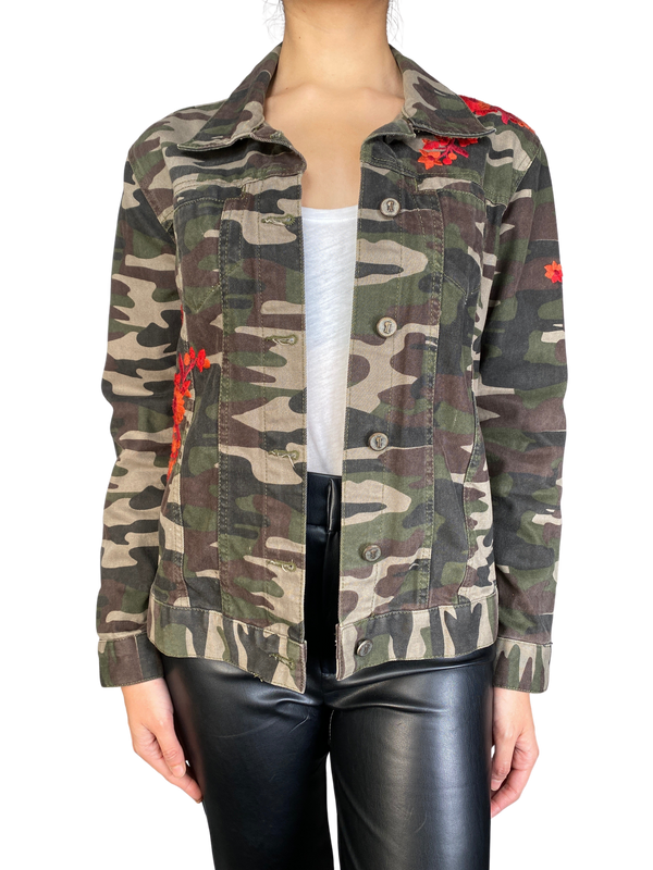 Chaqueta Camuflaje Bordada