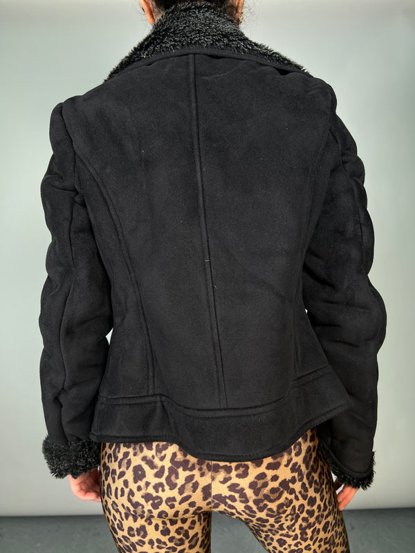 Chaqueta Negra