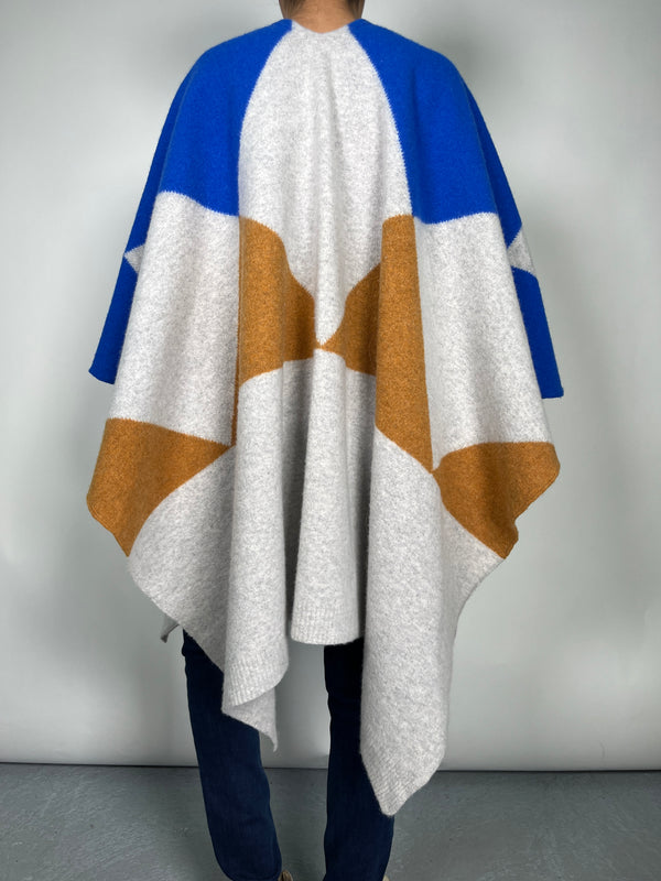 Poncho Lana