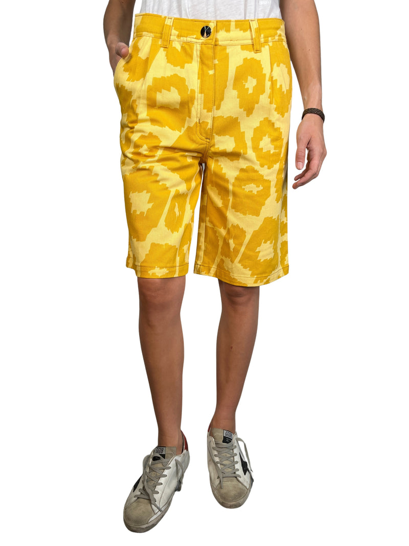 Shorts Amarillo Estampado