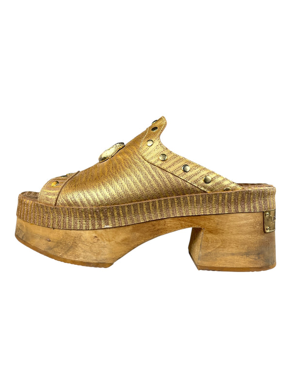 Sandalias Doradas